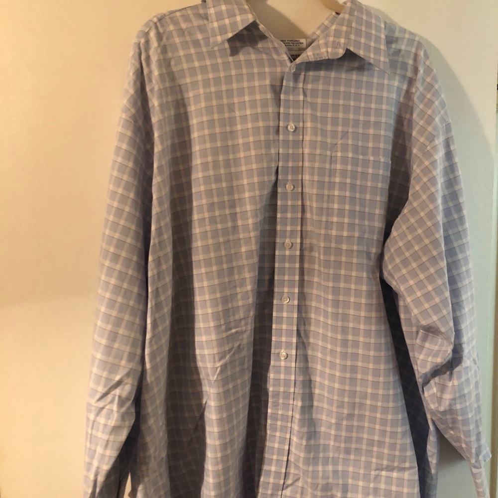 RoundTree and Yorke Button up long sleeve
